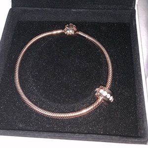18 cm/ 7.1 inch Authentic Pandora Bracelet w charm